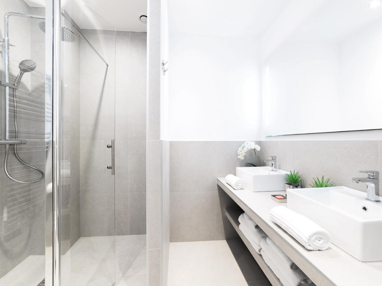 Livinparis - Luxury 3 Bedrooms Republique I المظهر الخارجي الصورة