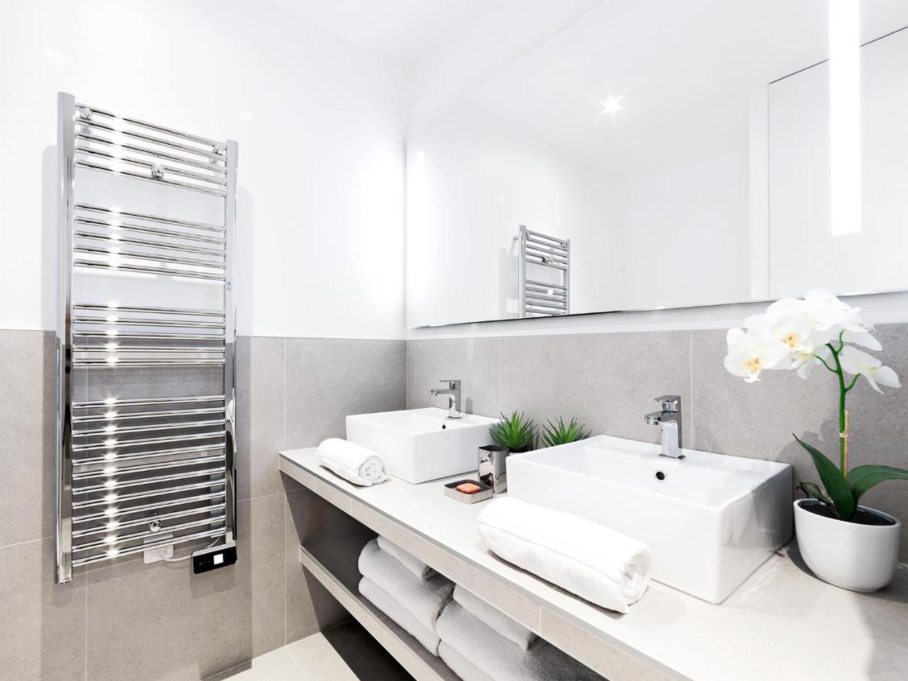 Livinparis - Luxury 3 Bedrooms Republique I المظهر الخارجي الصورة